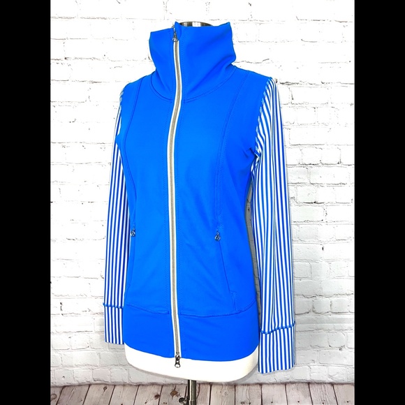 🚫SOLD! 💙Like New |•LULULEMON•| Beaming Blue Daily Yoga Full Zip Jacket💙 - Picture 12 of 16